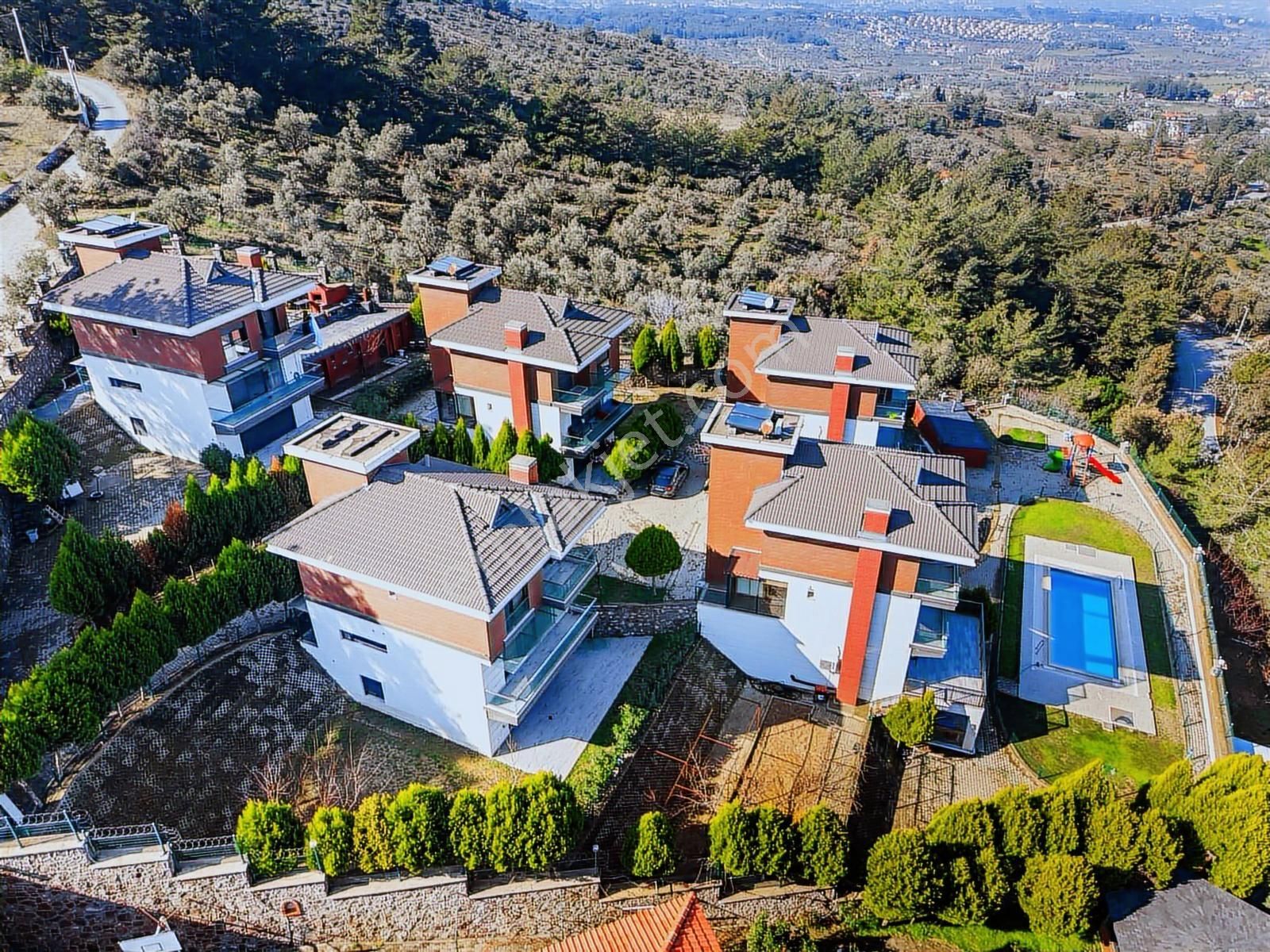 Kemalpaşa Yukarıkızılca Da Eşsiz Doğa Manzaralı 5+2 - Görsel 19