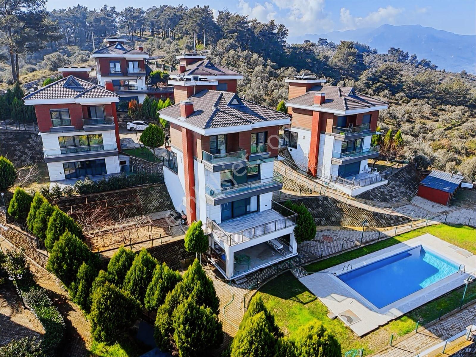 Kemalpaşa Yukarıkızılca Da Eşsiz Doğa Manzaralı 5+2 - Görsel 18
