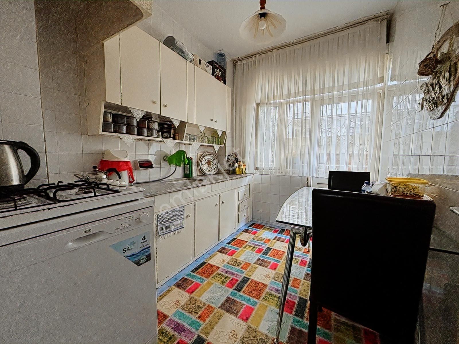 Balçovada Satılık 3+1 Bahçeli Daire - Görsel 3