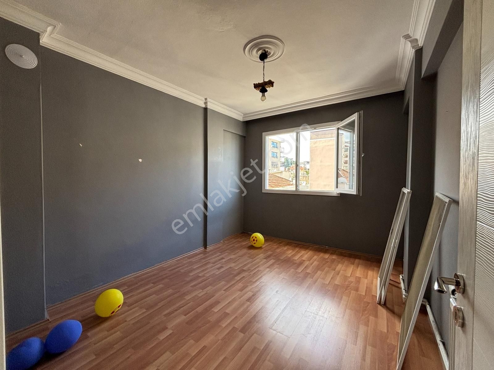 Narlıdere Ilıca Da Kiralık 2+1 Daire - Görsel 5