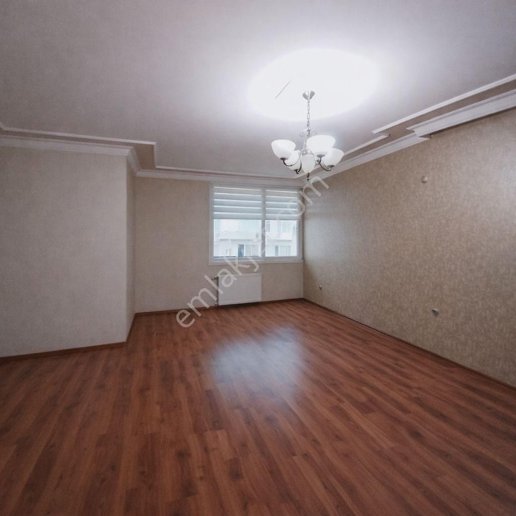 Karşıyaka İzbana 50 M Mesafede Site İçi Yapılı 3+1 160 M2 - Görsel 13