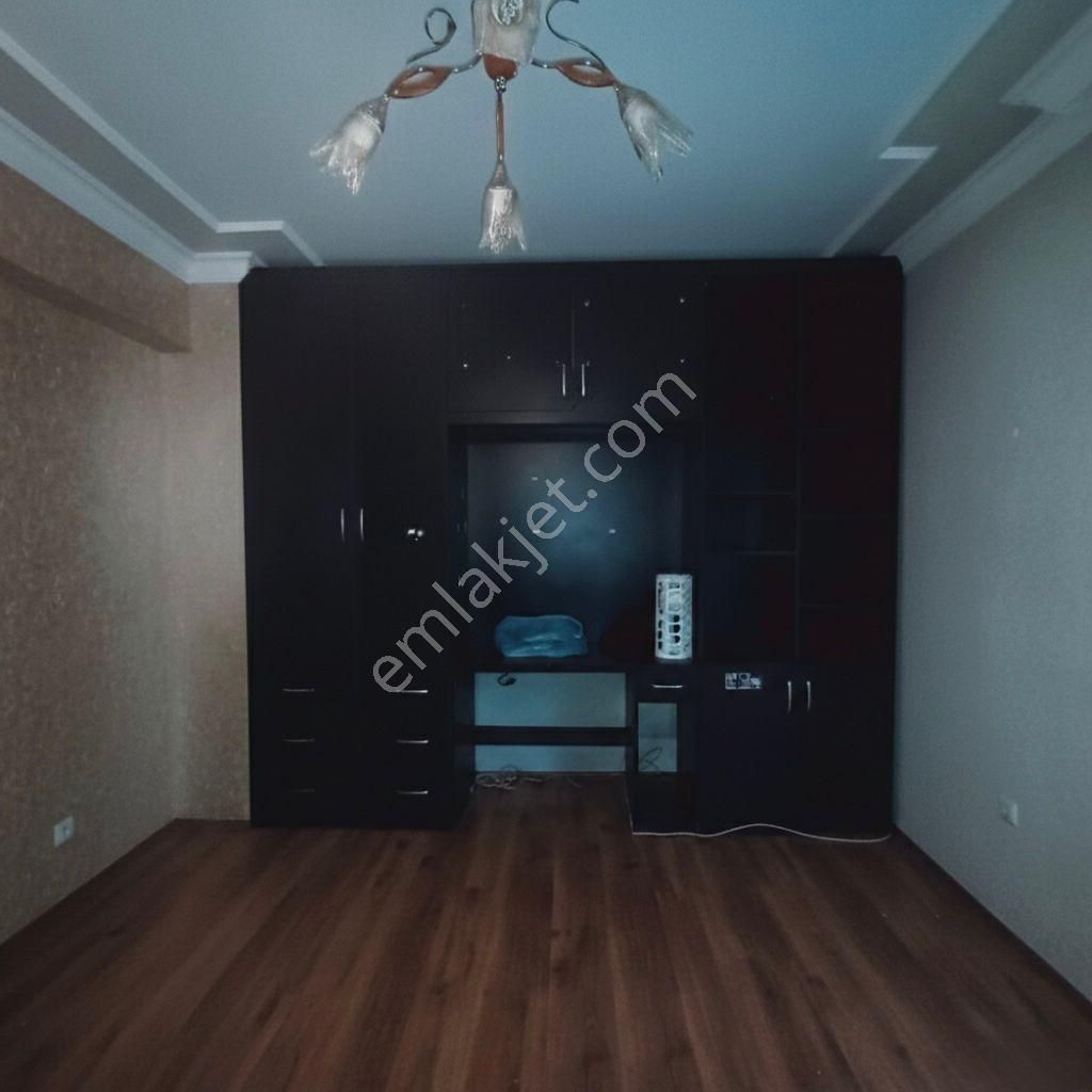 Karşıyaka İzbana 50 M Mesafede Site İçi Yapılı 3+1 160 M2 - Görsel 17