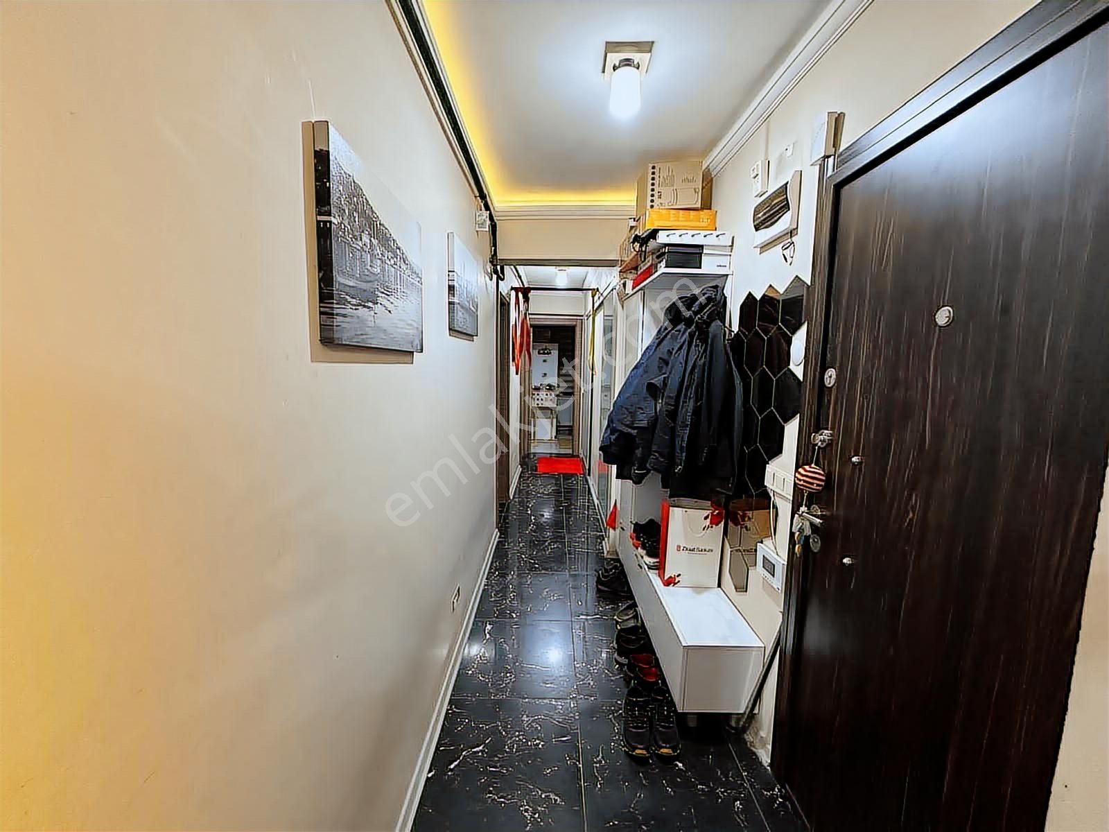 Konak 2. Karantina'da 3+1 110 M2 Arakat - Görsel 2