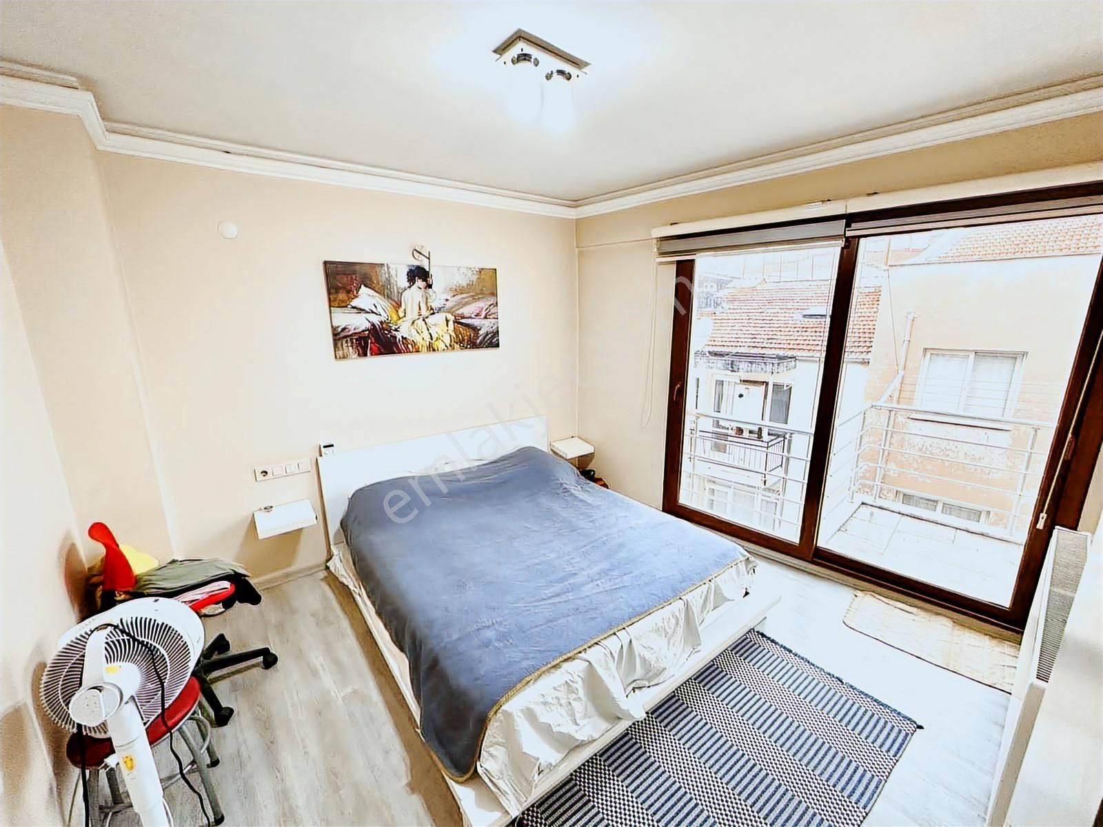 Konak 2. Karantina'da 3+1 110 M2 Arakat - Görsel 15