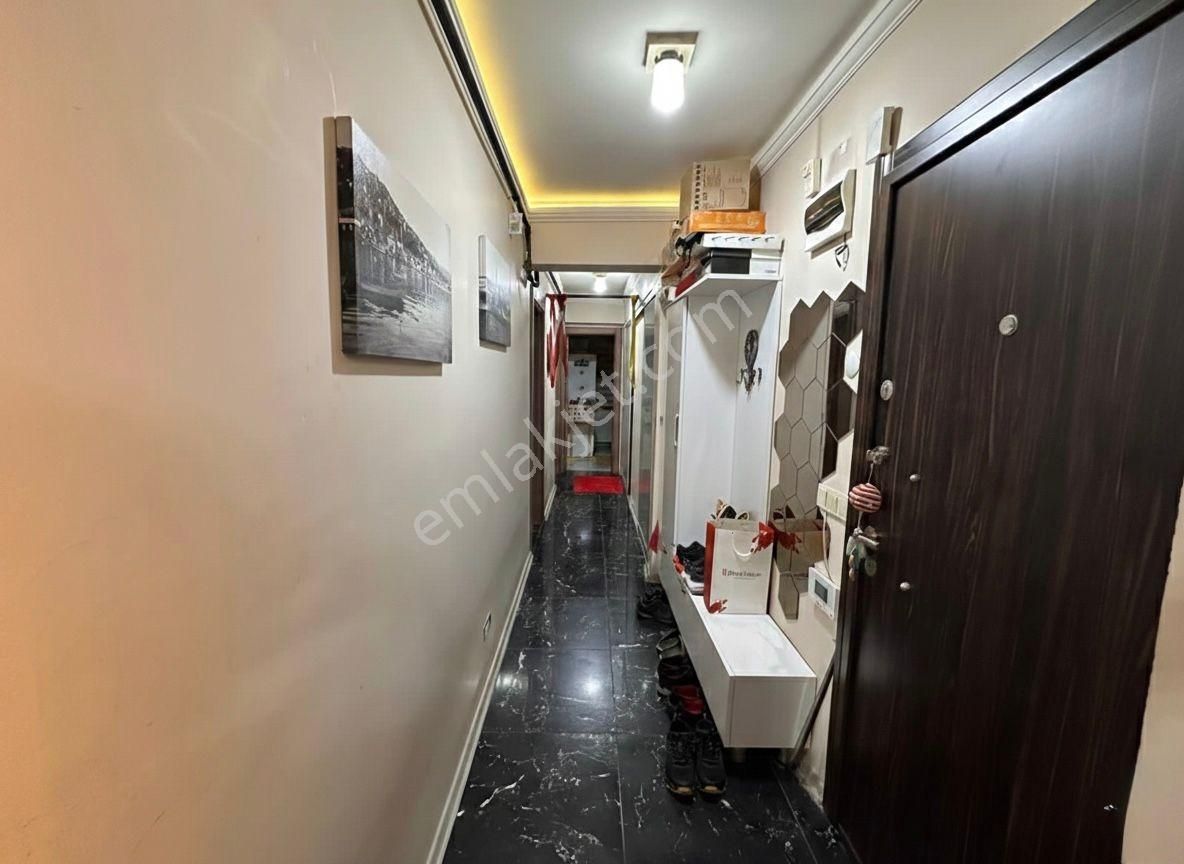 Karşıyaka Çarşı Bitiminde Site İçi Yapılı 3+1 160 M2 - Görsel 10