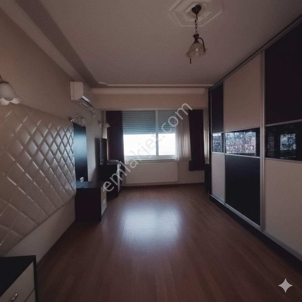 Karşıyaka Çarşı Bitiminde Site İçi Yapılı 3+1 160 M2 - Görsel 3