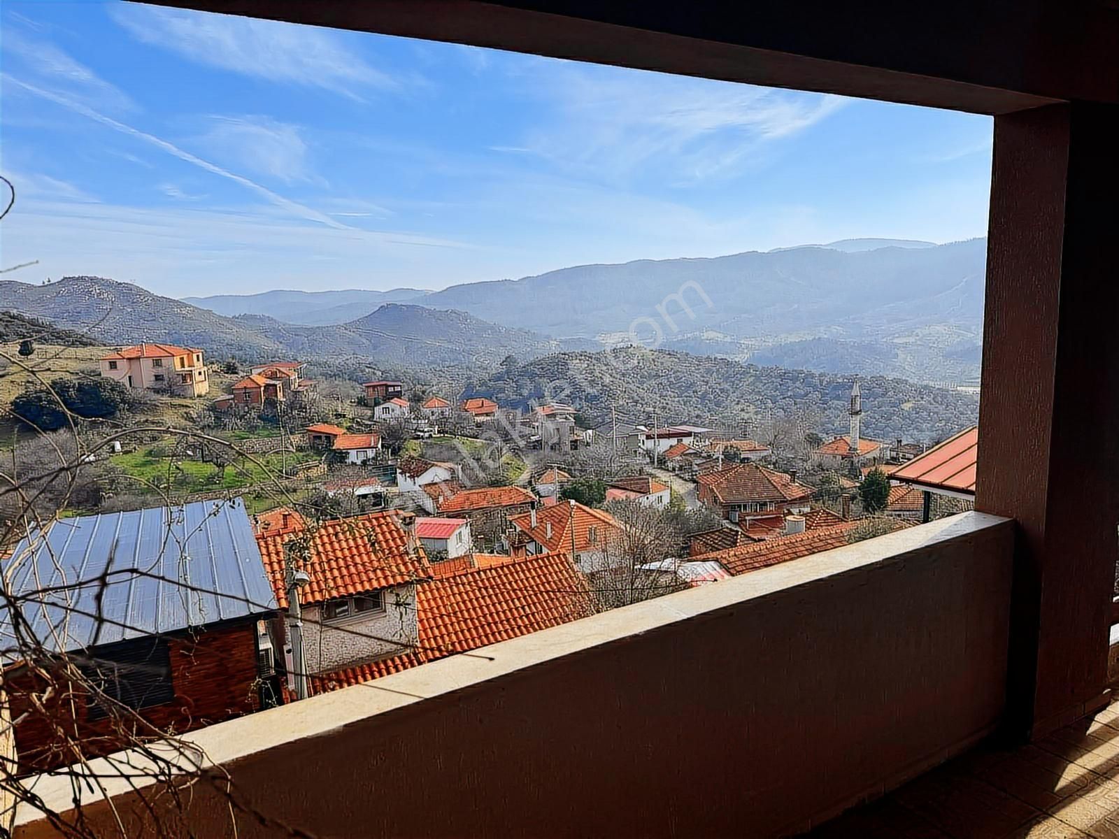 Seferihisar Orhanlı Satılık Müstakil Ev Ve Arsası - Görsel 6