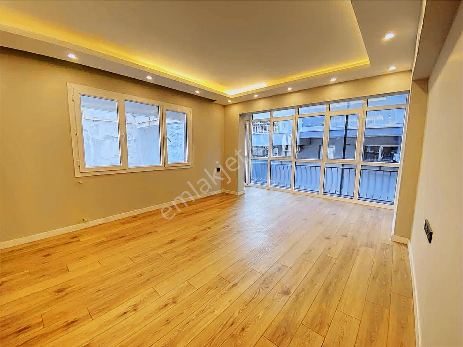 Amerikan Koleji Yanı Deniz Manzaralı 3+1 130 M² Satılık Daire - Görsel 15