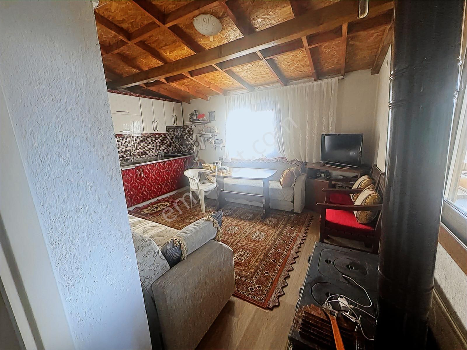 Urla Denizli Mahallesinde Satılık Arsa - Görsel 8