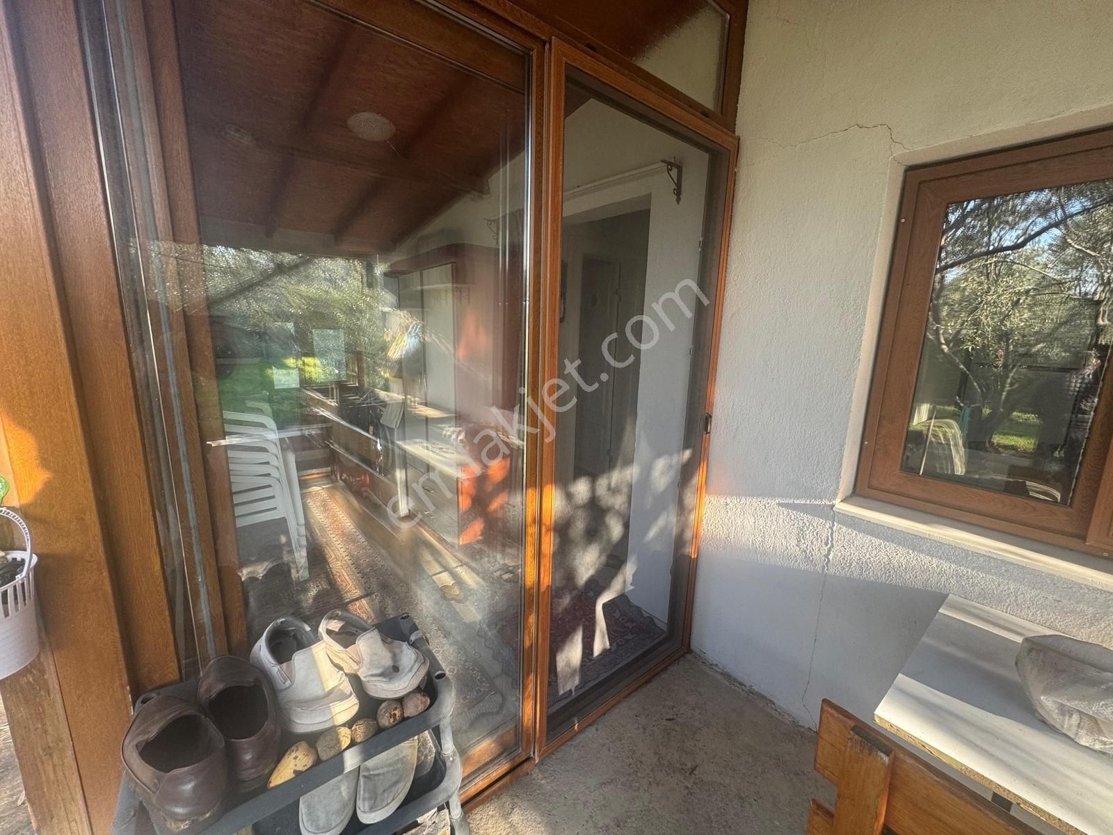 Urla Denizli Mahallesinde Satılık Arsa - Görsel 2