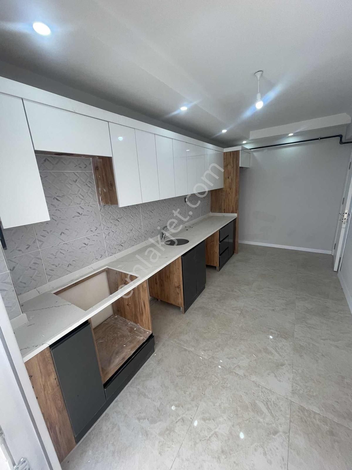 Delfa Yapı İnşaat Tan Satılık 2+1 105m2 Cerkezköy