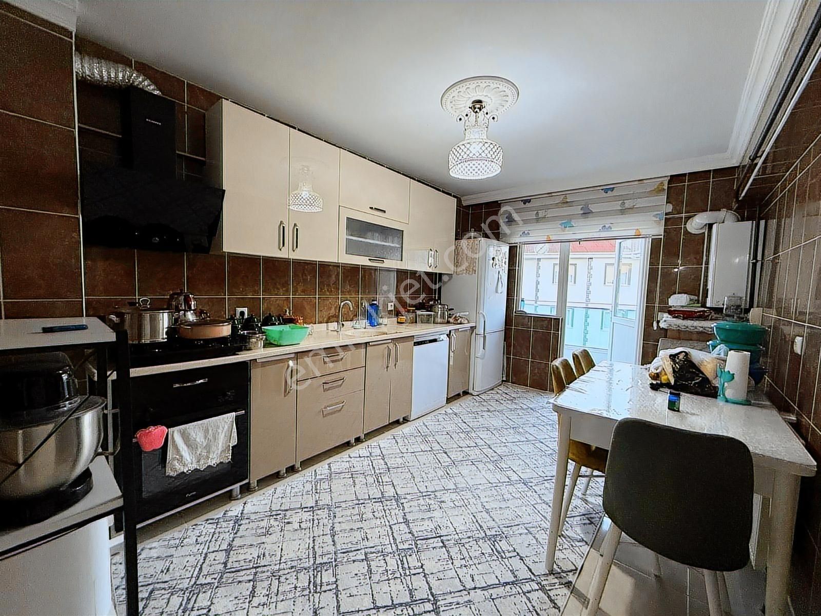 ꧁▇yılmaz'dan▇꧂merkezi Konumda Önü Açık Masrafsız 4+1 Daire - Görsel 3