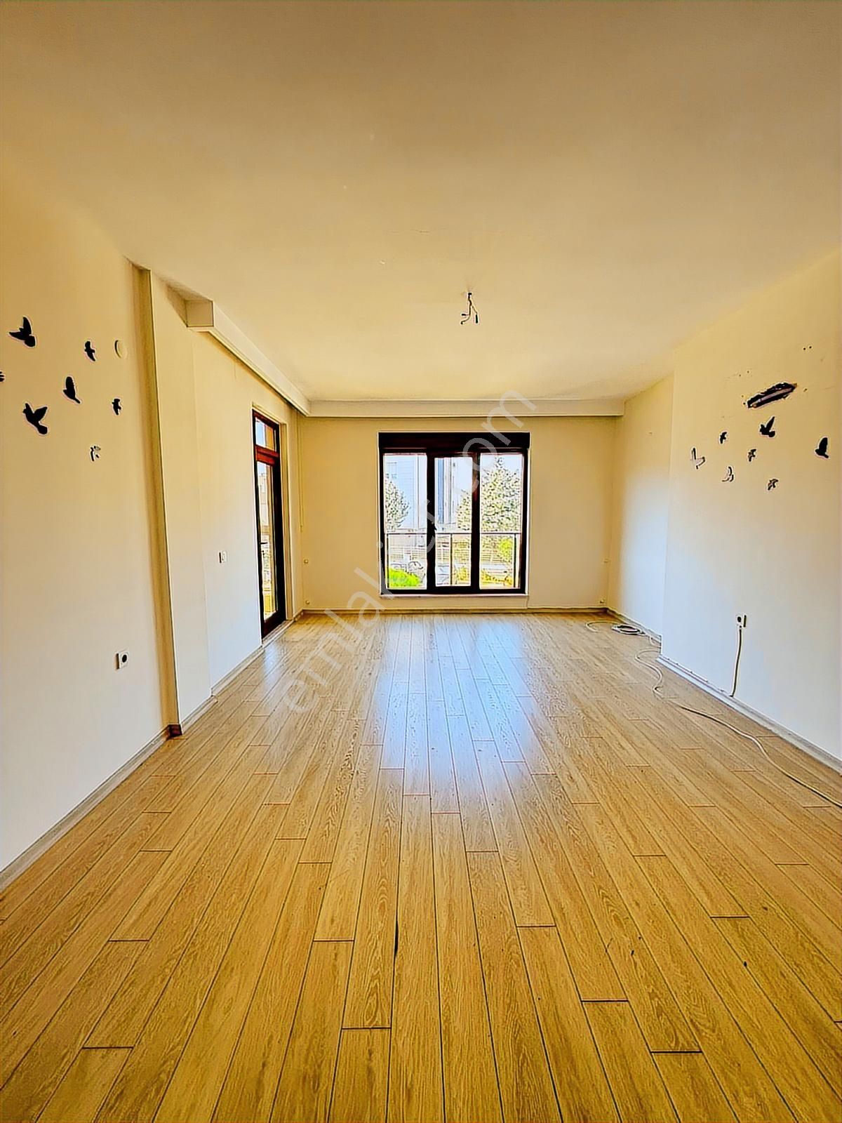 Rauf Denktaş Cad. Ayrı Mutfak 2+1 Boş Daire - Görsel 2