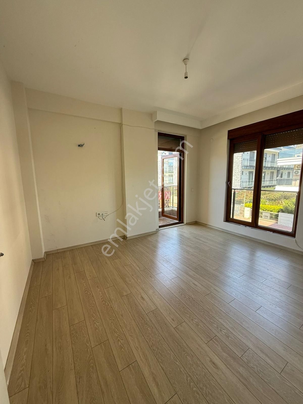 Rauf Denktaş Cad. Ayrı Mutfak 2+1 Boş Daire - Görsel 6