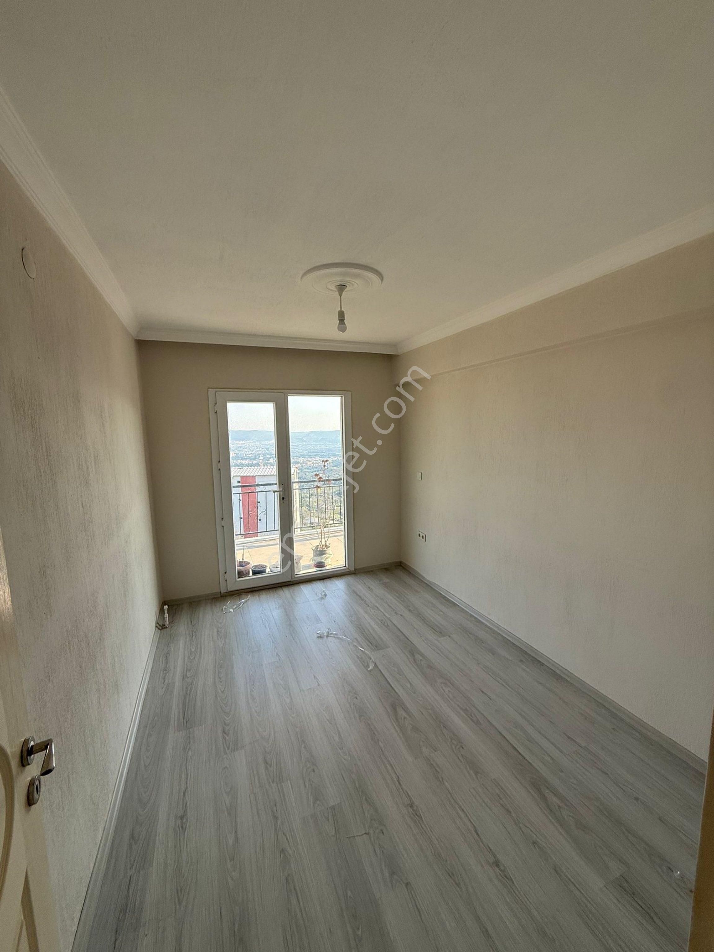 Ag’den 3+1 Arakat Manzaralı Kiralık - Görsel 3