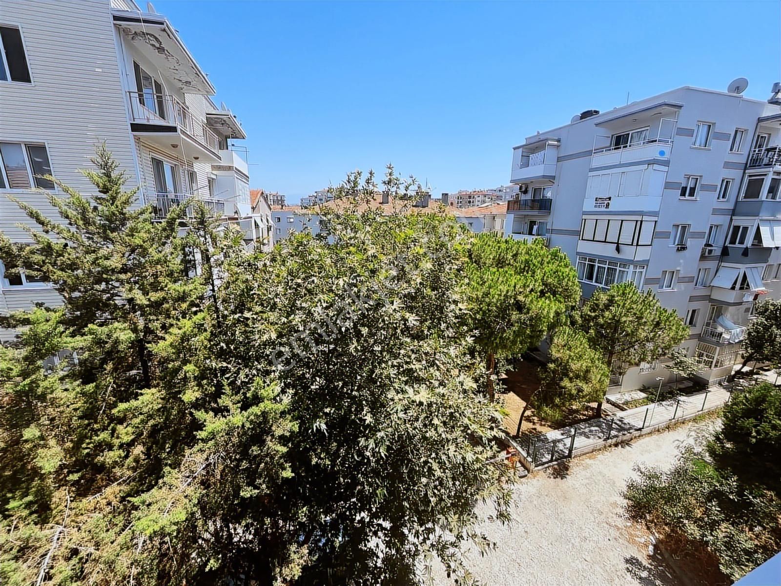 Balçova Korutürk Hastaneye Çok Yakın 135 M² Kiralık 3+1 Daire - Görsel 12