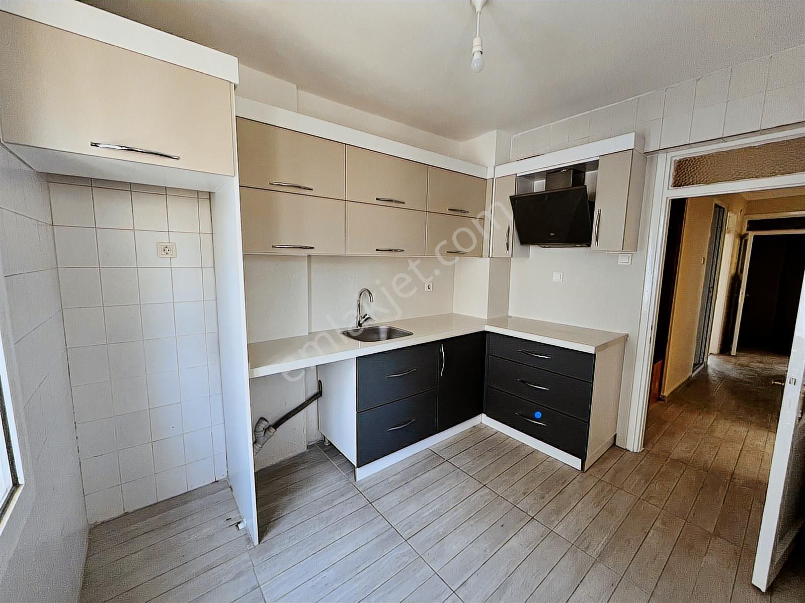 Balçova Korutürk Hastaneye Çok Yakın 135 M² Kiralık 3+1 Daire - Görsel 21