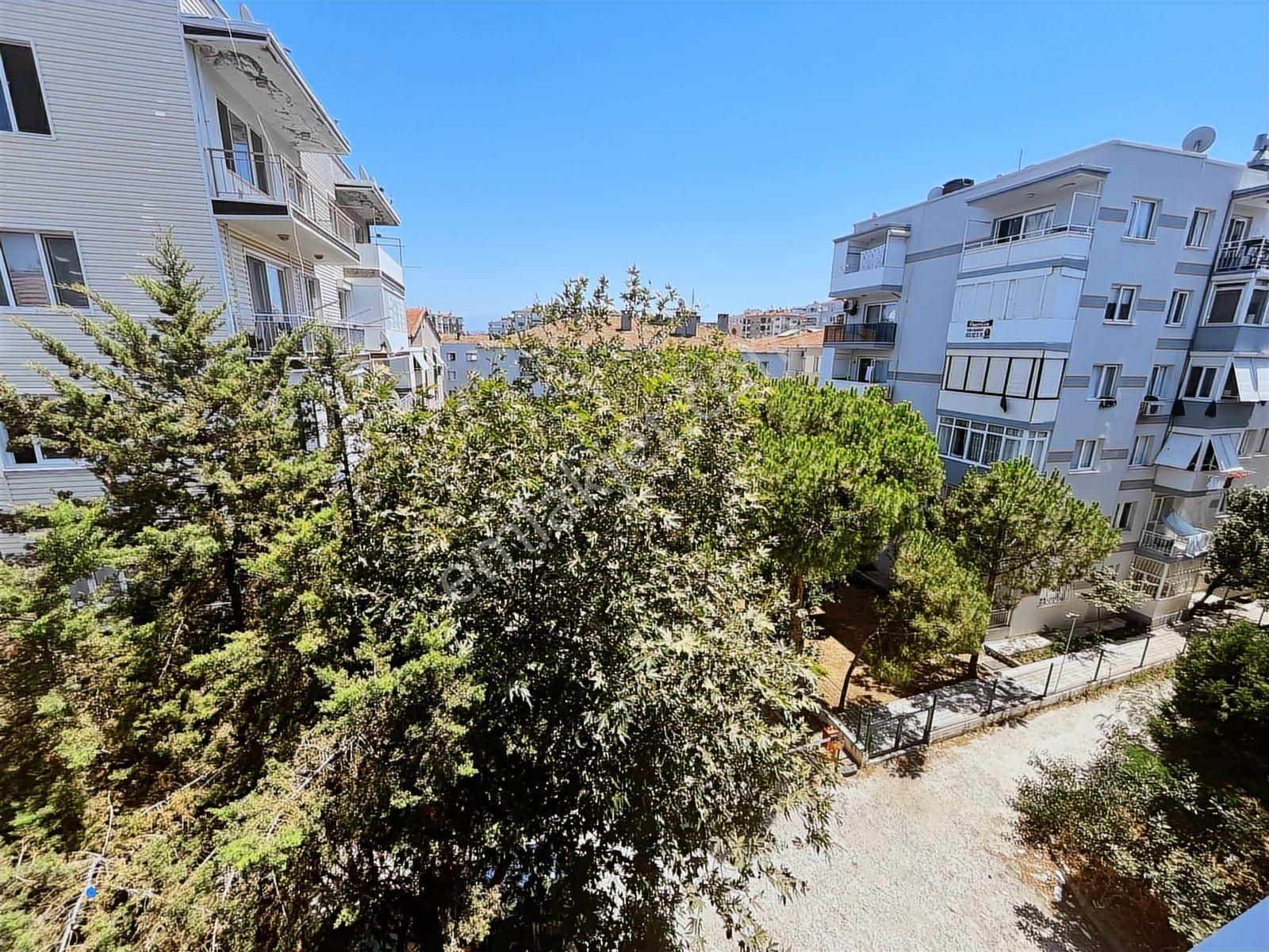 Balçova Korutürk Hastaneye Çok Yakın 135 M² Kiralık 3+1 Daire - Görsel 13