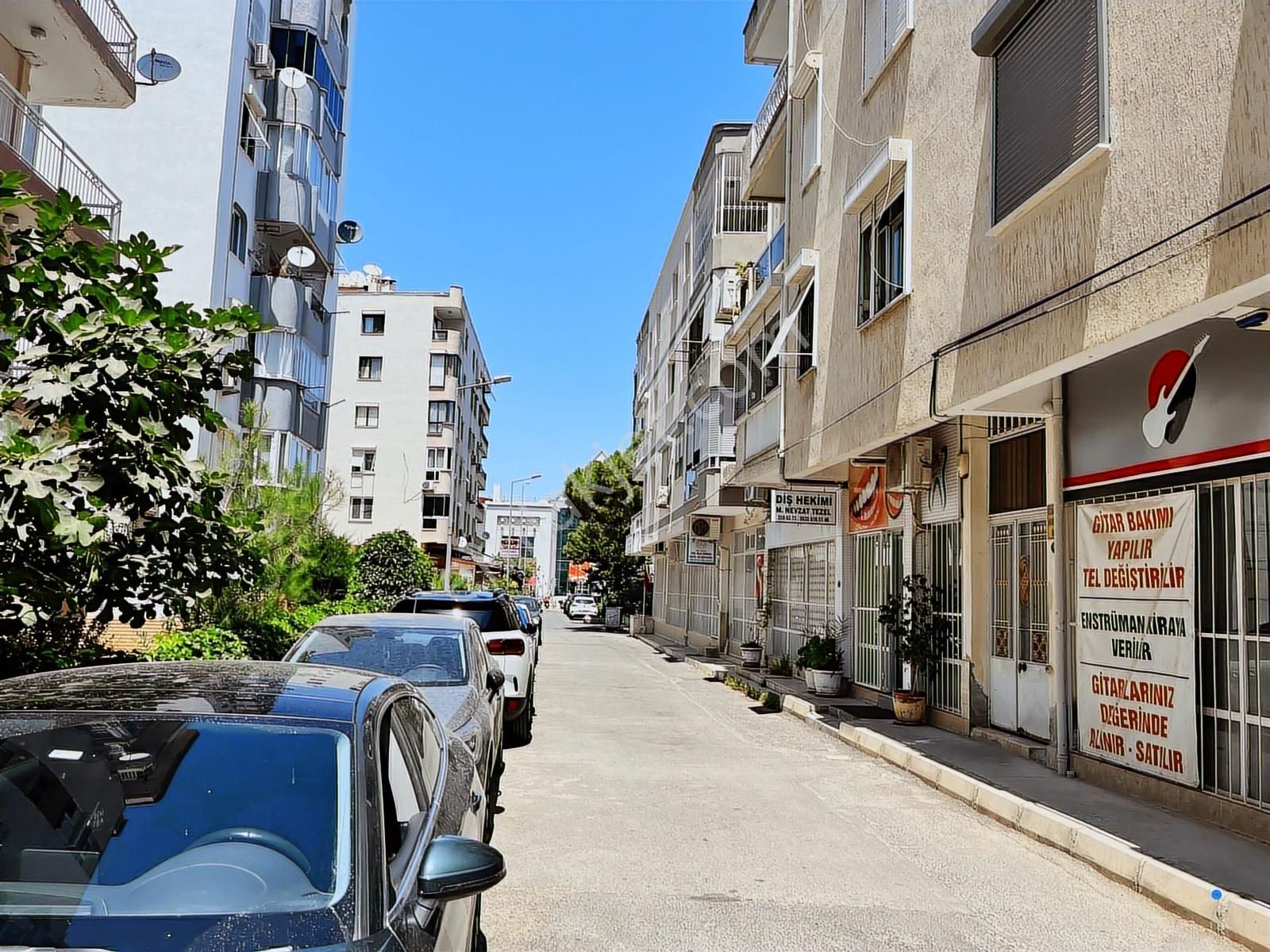 Balçova Korutürk Hastaneye Çok Yakın 135 M² Kiralık 3+1 Daire - Görsel 14