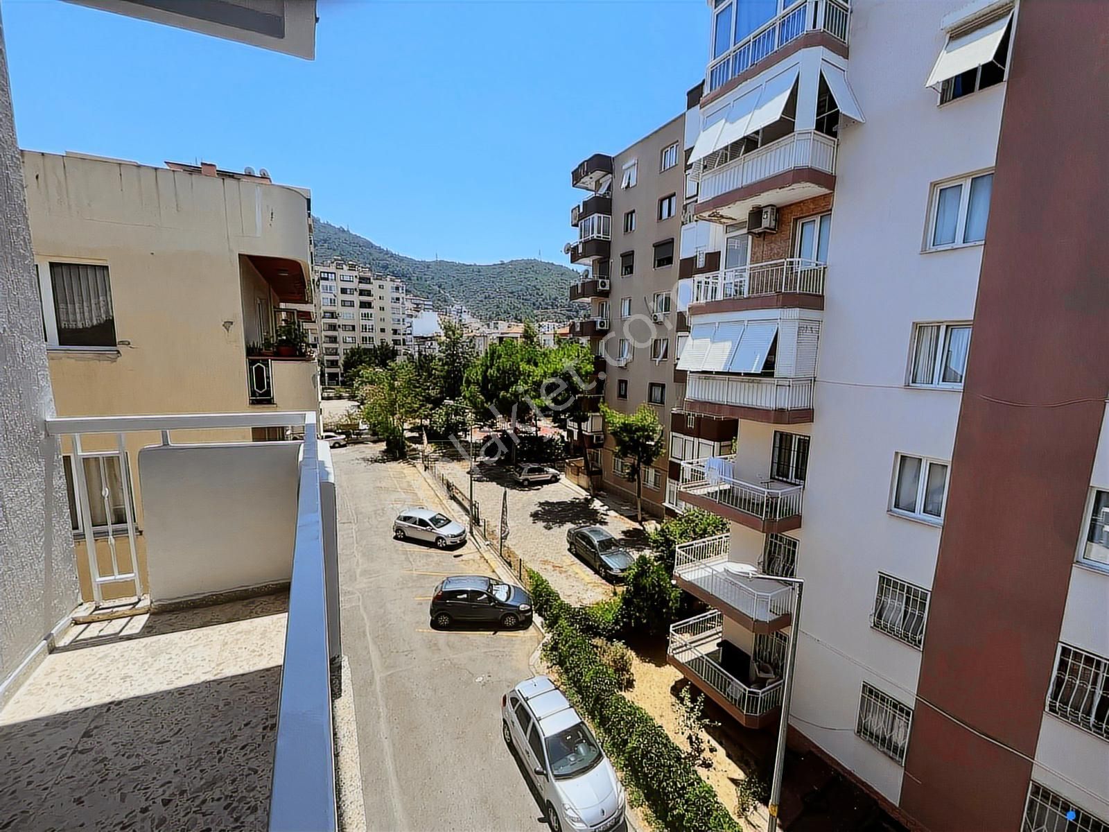 Balçova Korutürk Hastaneye Çok Yakın 135 M² Kiralık 3+1 Daire - Görsel 22