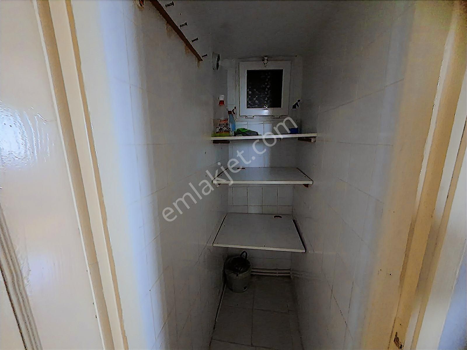 Narlıdere Çamtepe Mah. Öncü Sok. Arakat 2+1 Metroya Yakın - Görsel 4