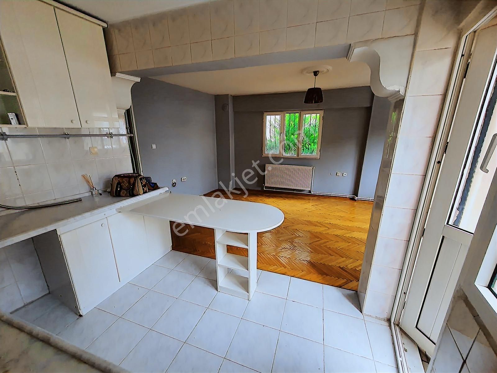 Narlıdere Çamtepe Mah. Öncü Sok. Arakat 2+1 Metroya Yakın - Görsel 19