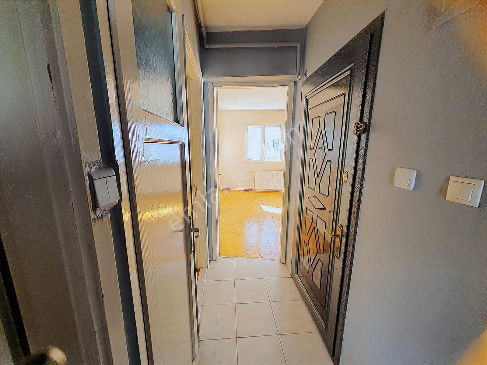 Narlıdere Çamtepe Mah. Öncü Sok. Arakat 2+1 Metroya Yakın - Görsel 10