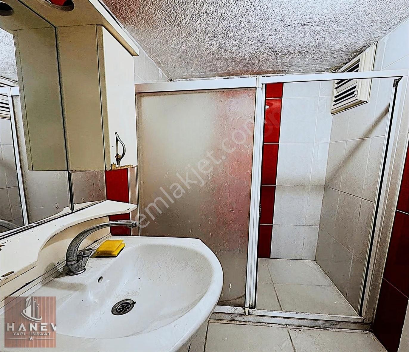 Pınar Mahallesinde Merkezi Konumda Geniş Mutfaklı 2+1 Ara Kat - Görsel 3