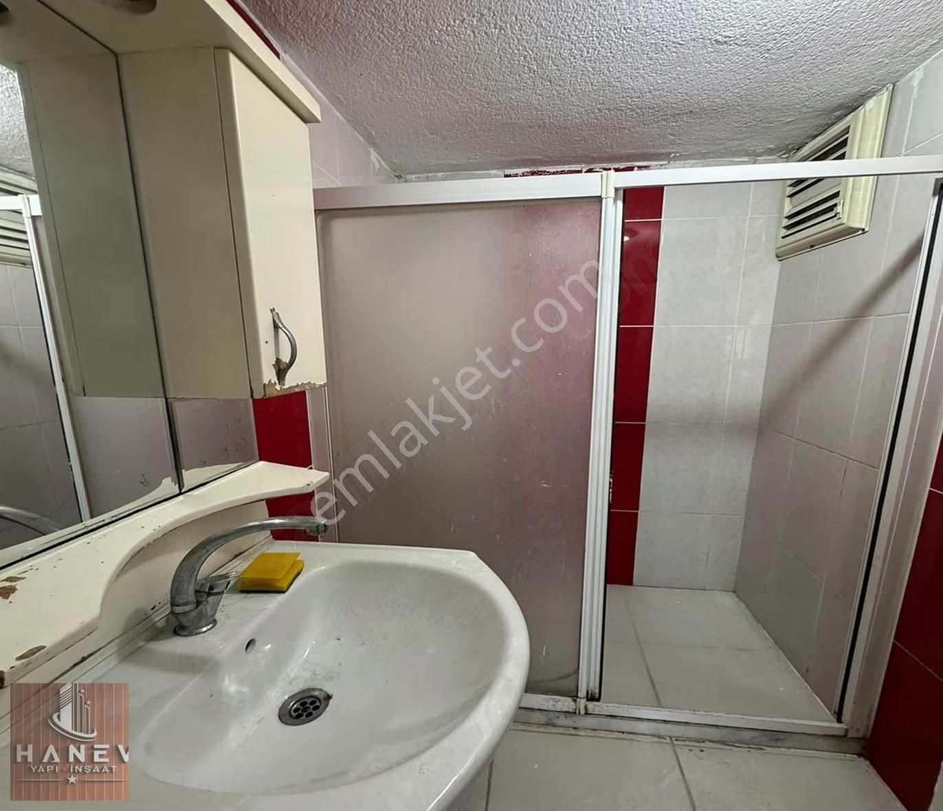 Pınar Mahallesinde Merkezi Konumda Geniş Mutfaklı 2+1 Ara Kat - Görsel 17