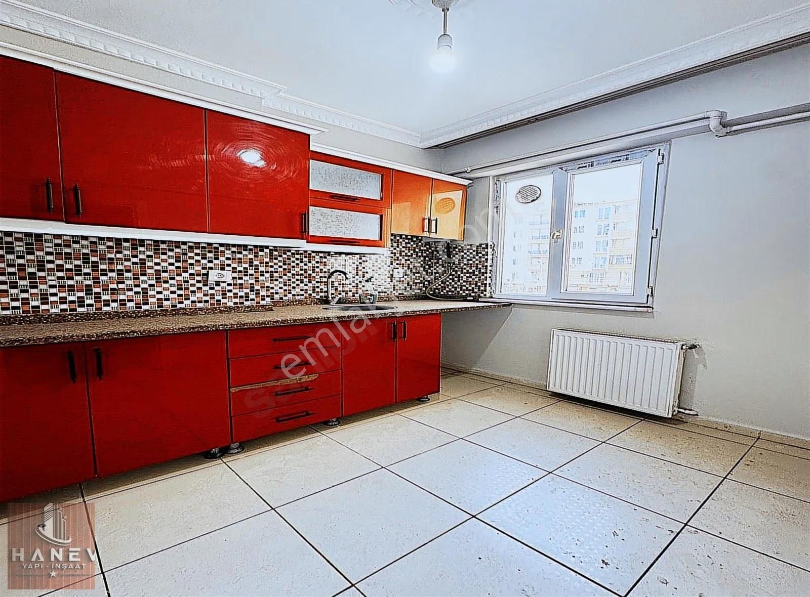 Pınar Mahallesinde Merkezi Konumda Geniş Mutfaklı 2+1 Ara Kat - Görsel 30