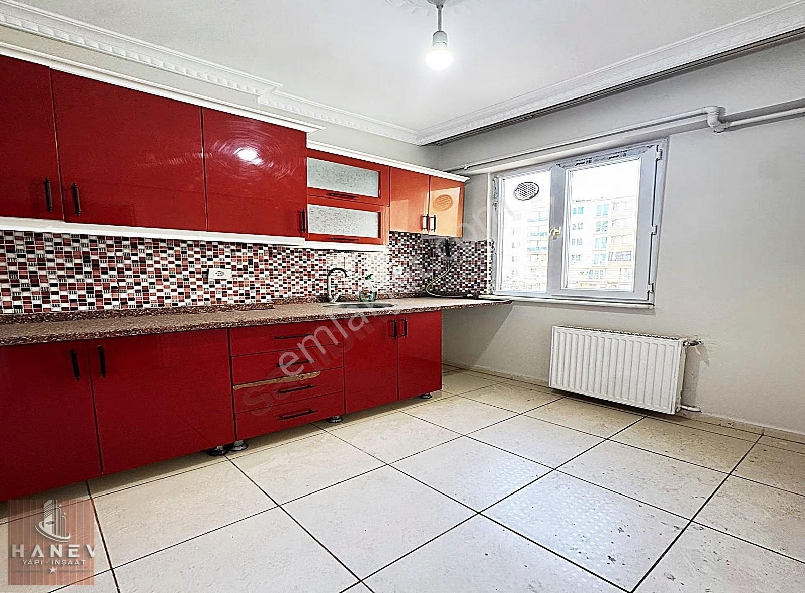 Pınar Mahallesinde Merkezi Konumda Geniş Mutfaklı 2+1 Ara Kat - Görsel 25