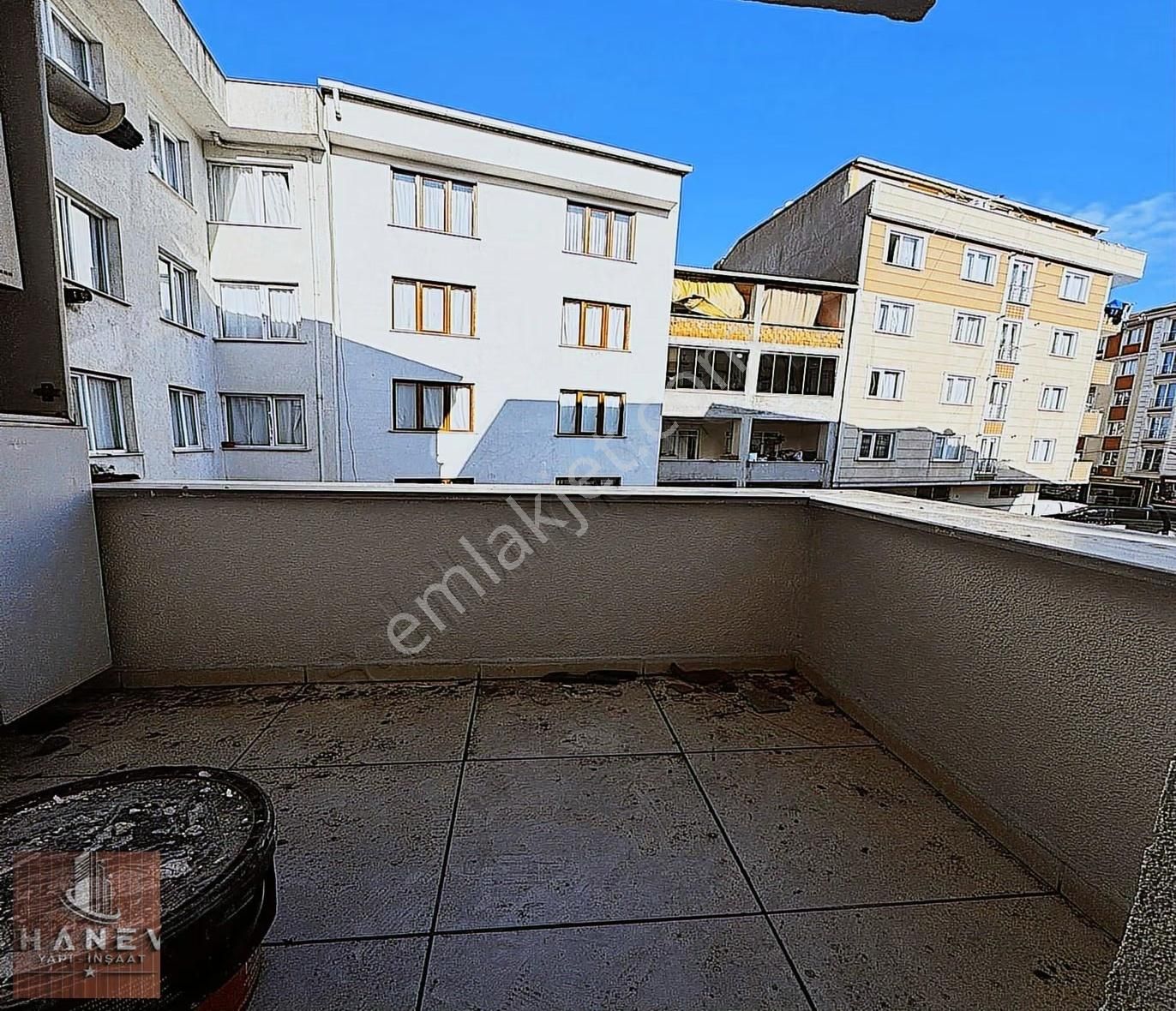 Pınar Mahallesinde Merkezi Konumda Geniş Mutfaklı 2+1 Ara Kat - Görsel 5