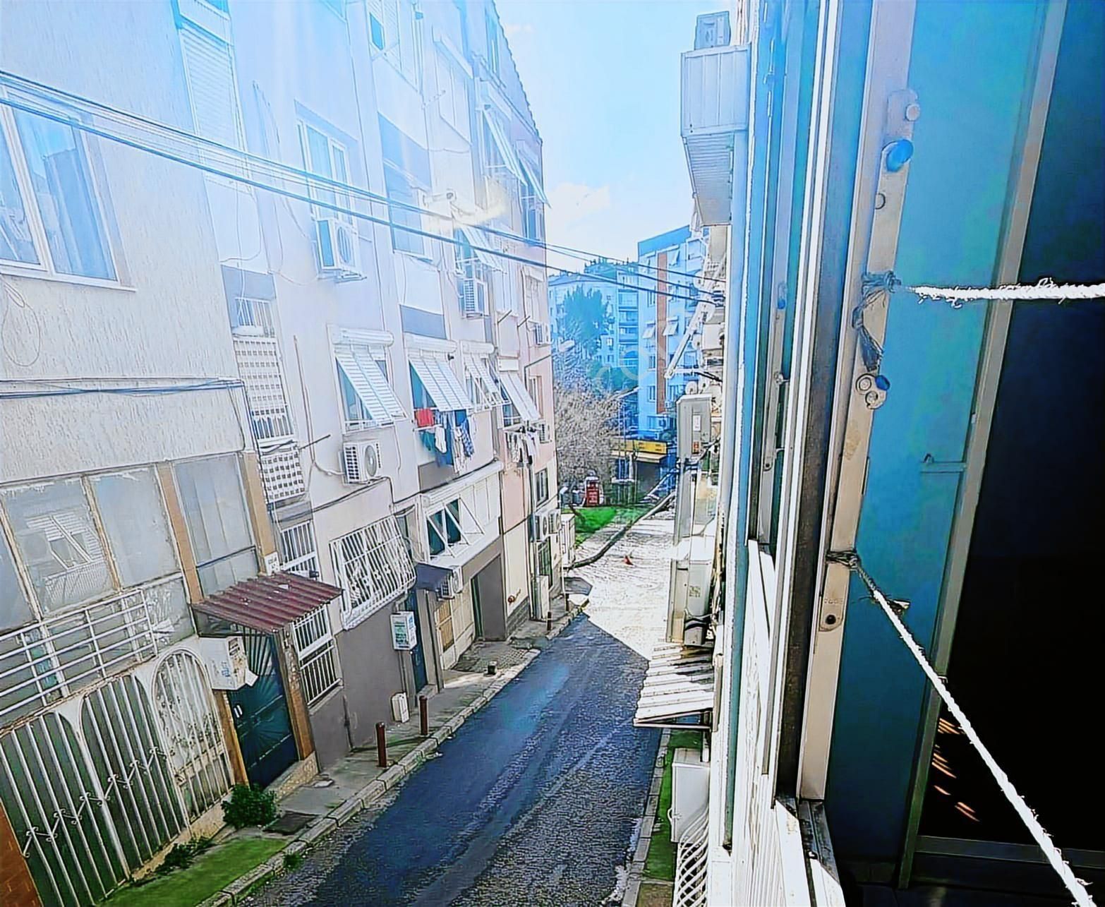 Üçyol Metro-anayola Yürüme Mesafesinde 2+1 Kiralık Daire - Görsel 2