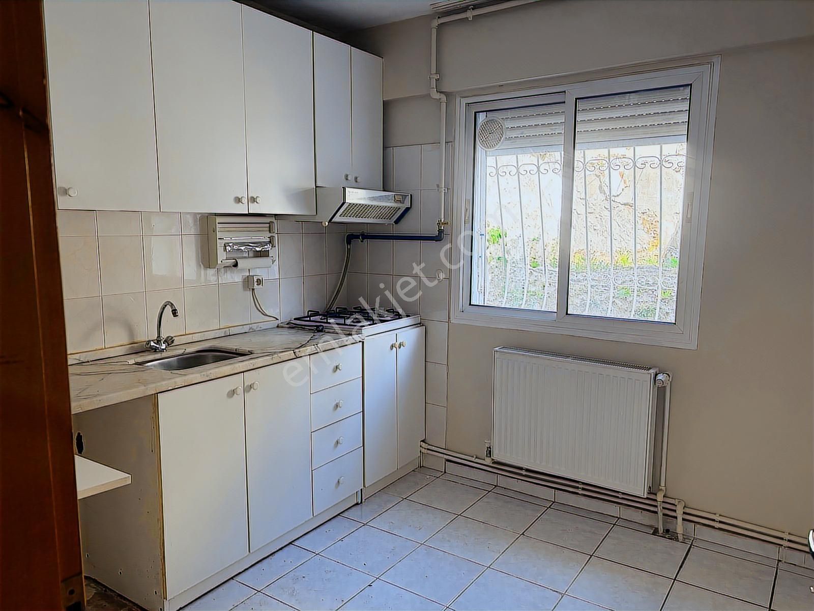 Üçyol Metro-anayola Yürüme Mesafesinde 2+1 Kiralık Daire - Görsel 5