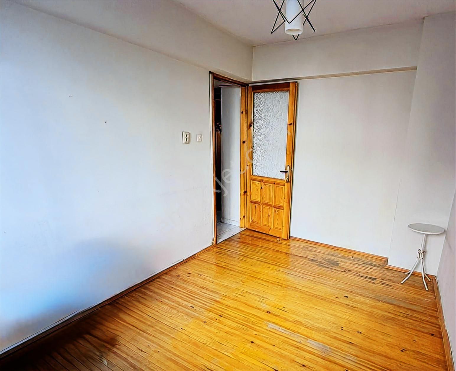 Üçyol Metro-anayola Yürüme Mesafesinde 2+1 Kiralık Daire - Görsel 9