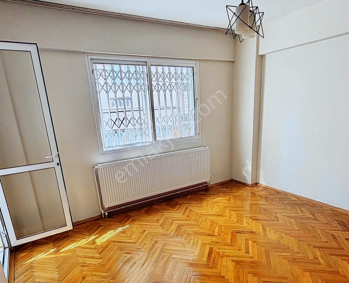 Üçyol Metro-anayola Yürüme Mesafesinde 2+1 Kiralık Daire - Görsel 12