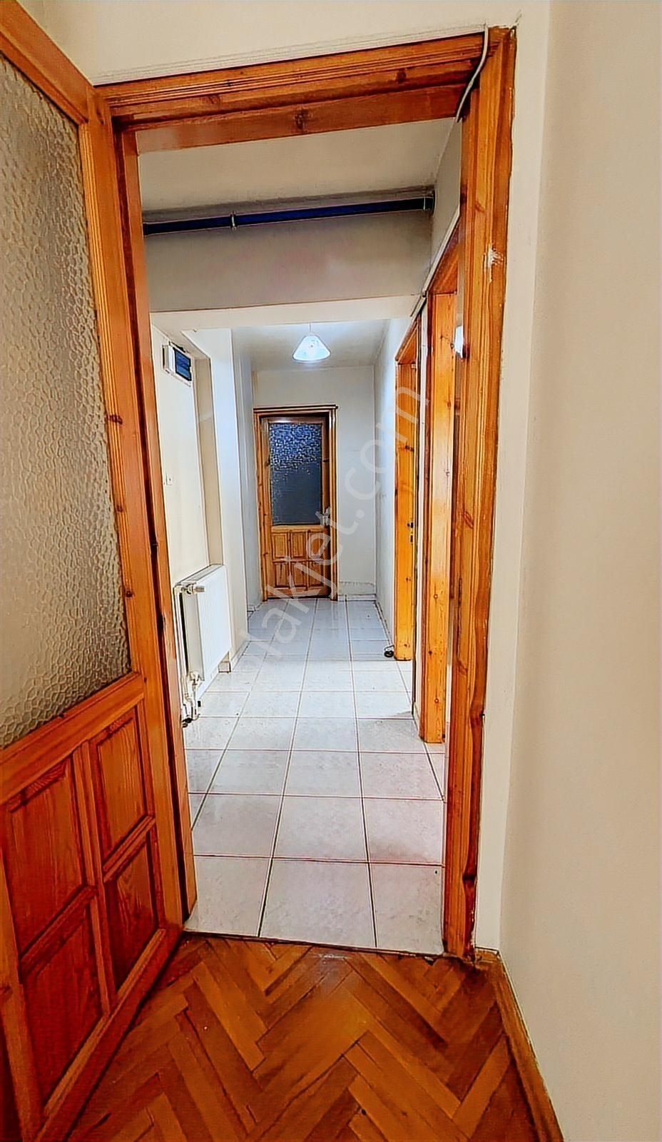 Üçyol Metro-anayola Yürüme Mesafesinde 2+1 Kiralık Daire - Görsel 11