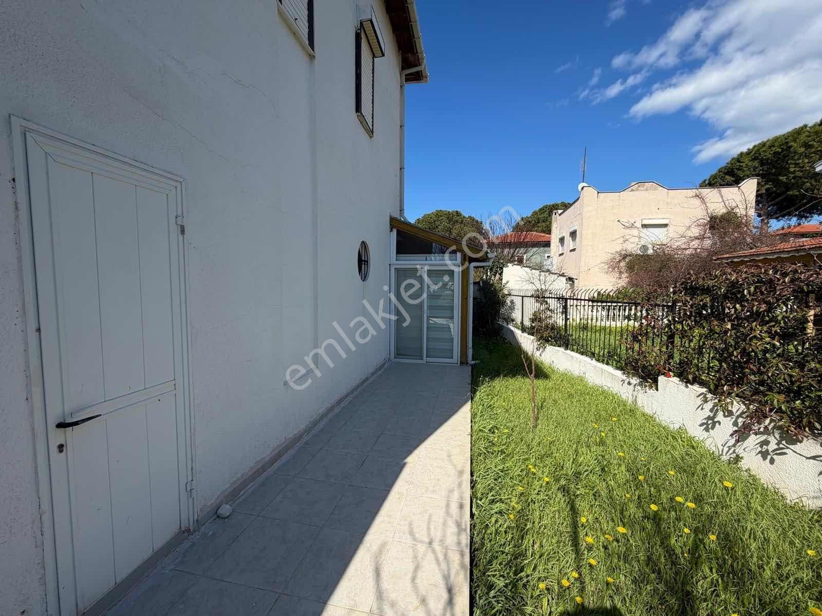 Çeşme Yalı Mahallesi'nde 354 M2 Arsa Paylı Müstakil Villa - Görsel 15