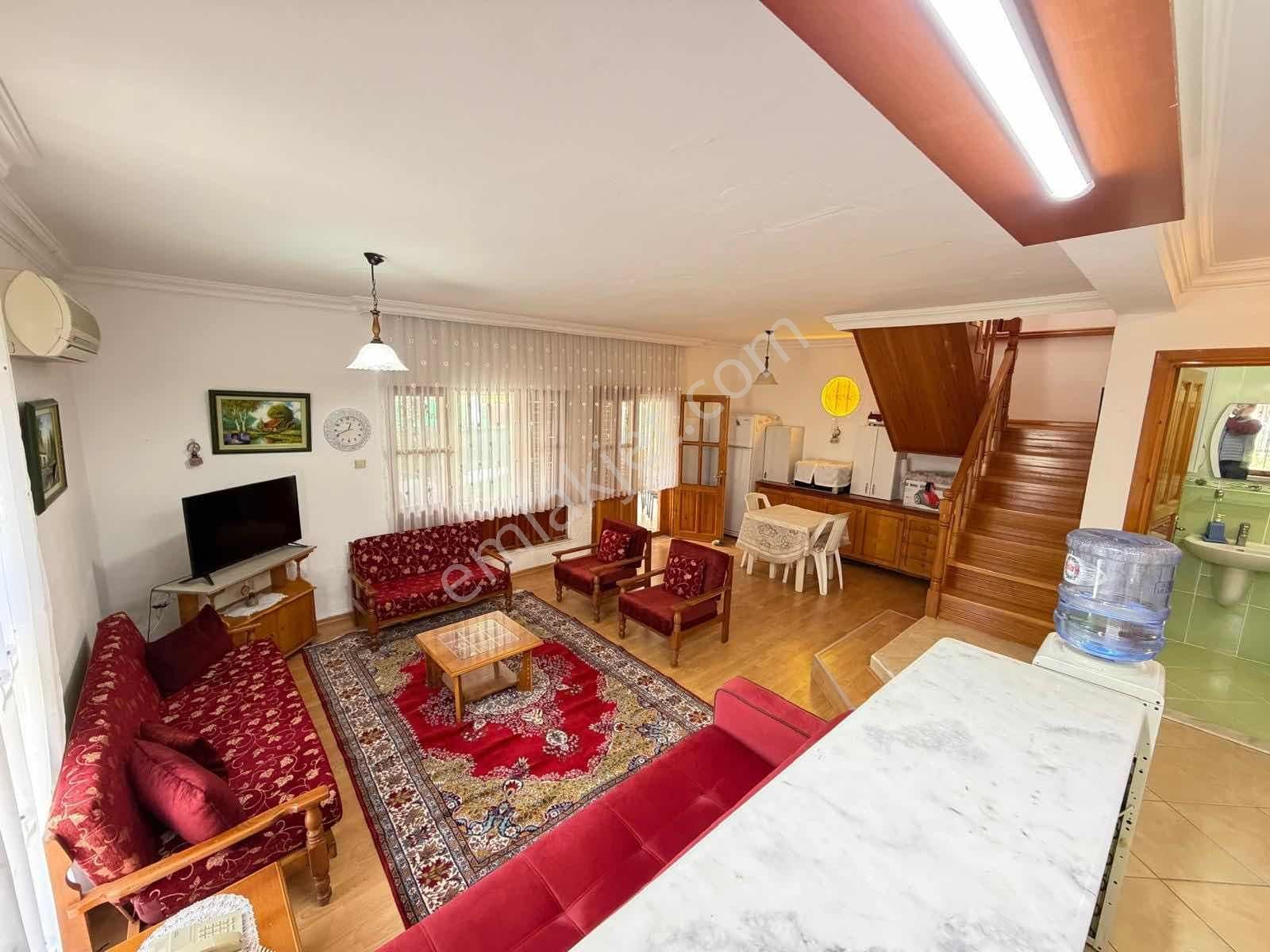 Çeşme Yalı Mahallesi'nde 354 M2 Arsa Paylı Müstakil Villa - Görsel 11