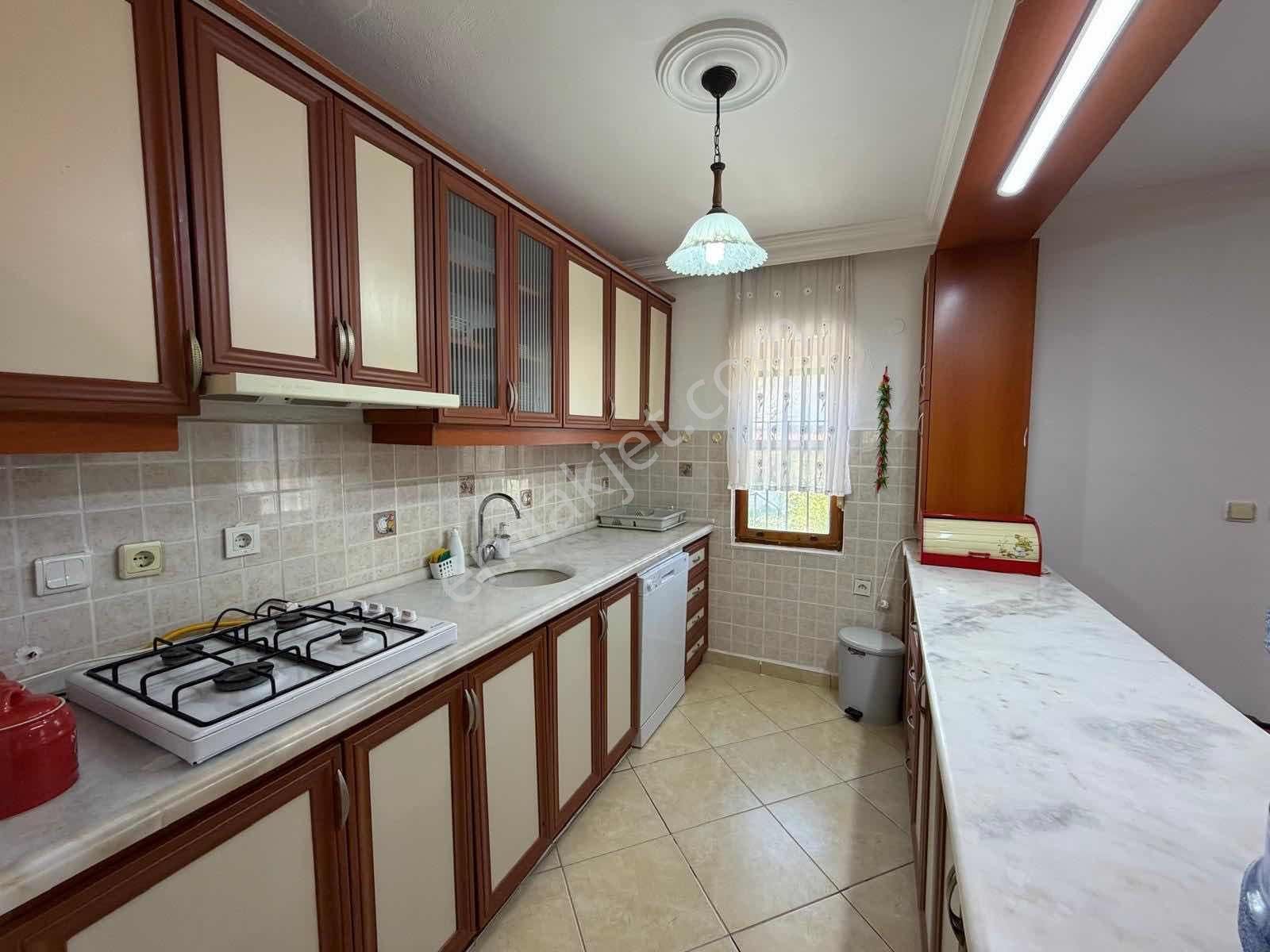 Çeşme Yalı Mahallesi'nde 354 M2 Arsa Paylı Müstakil Villa - Görsel 32