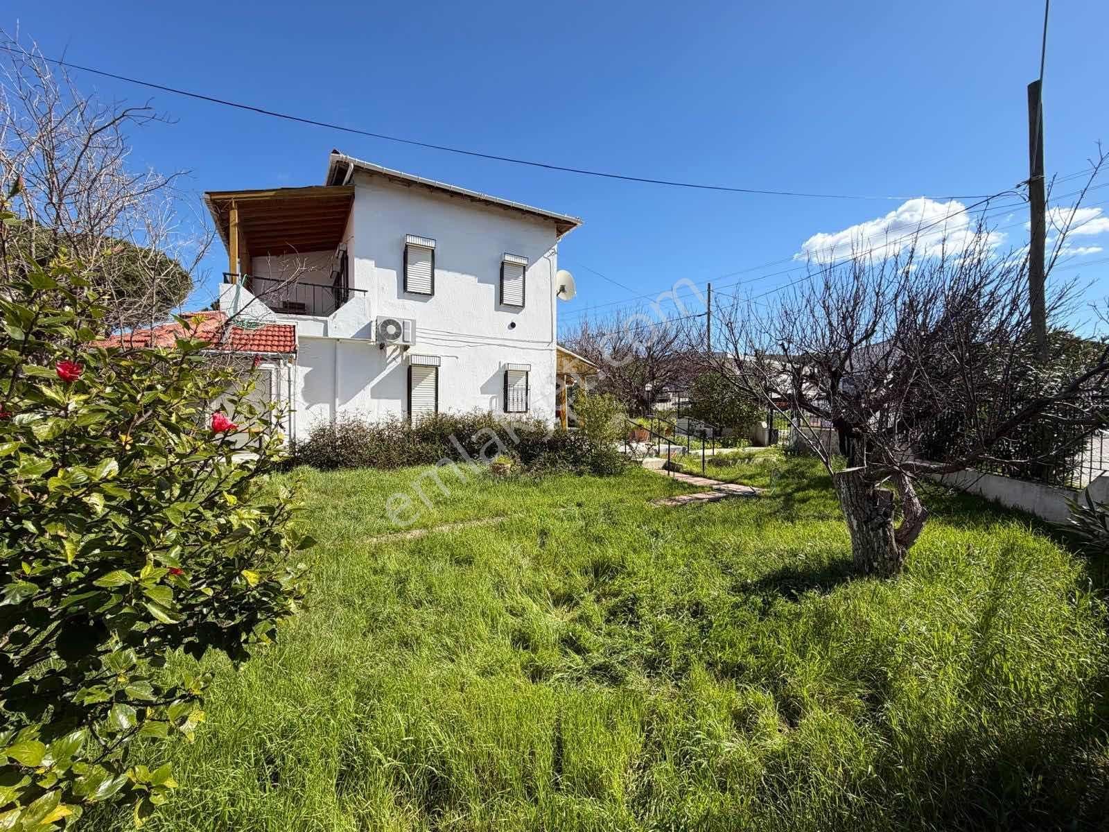 Çeşme Yalı Mahallesi'nde 354 M2 Arsa Paylı Müstakil Villa - Görsel 10