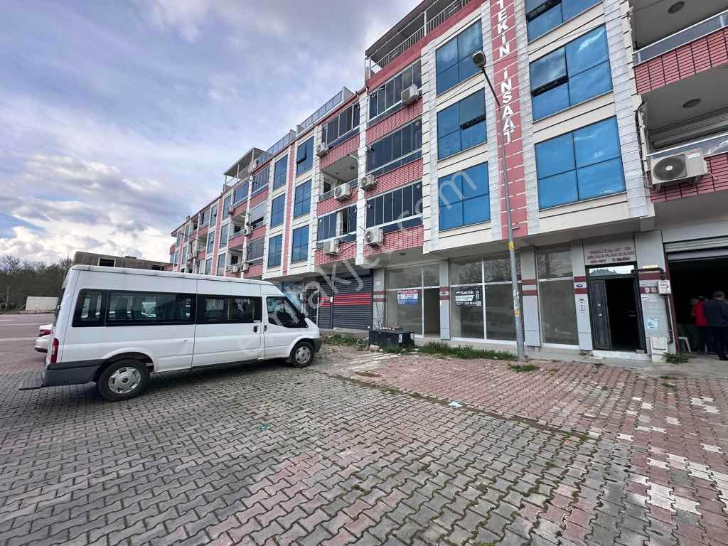 İzmir Torbalı Ayrancılar'da Satılık Dükkan Mağaza