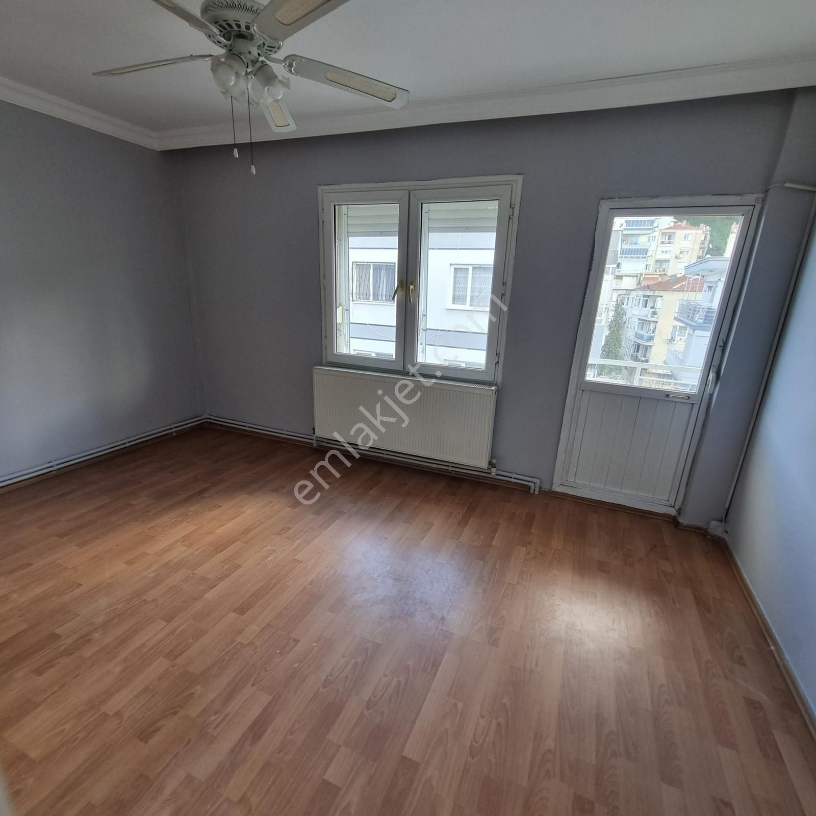 Merkezi Konumda 3+1 Bahçeli, Otoparklı, Ferah Daire - Görsel 24