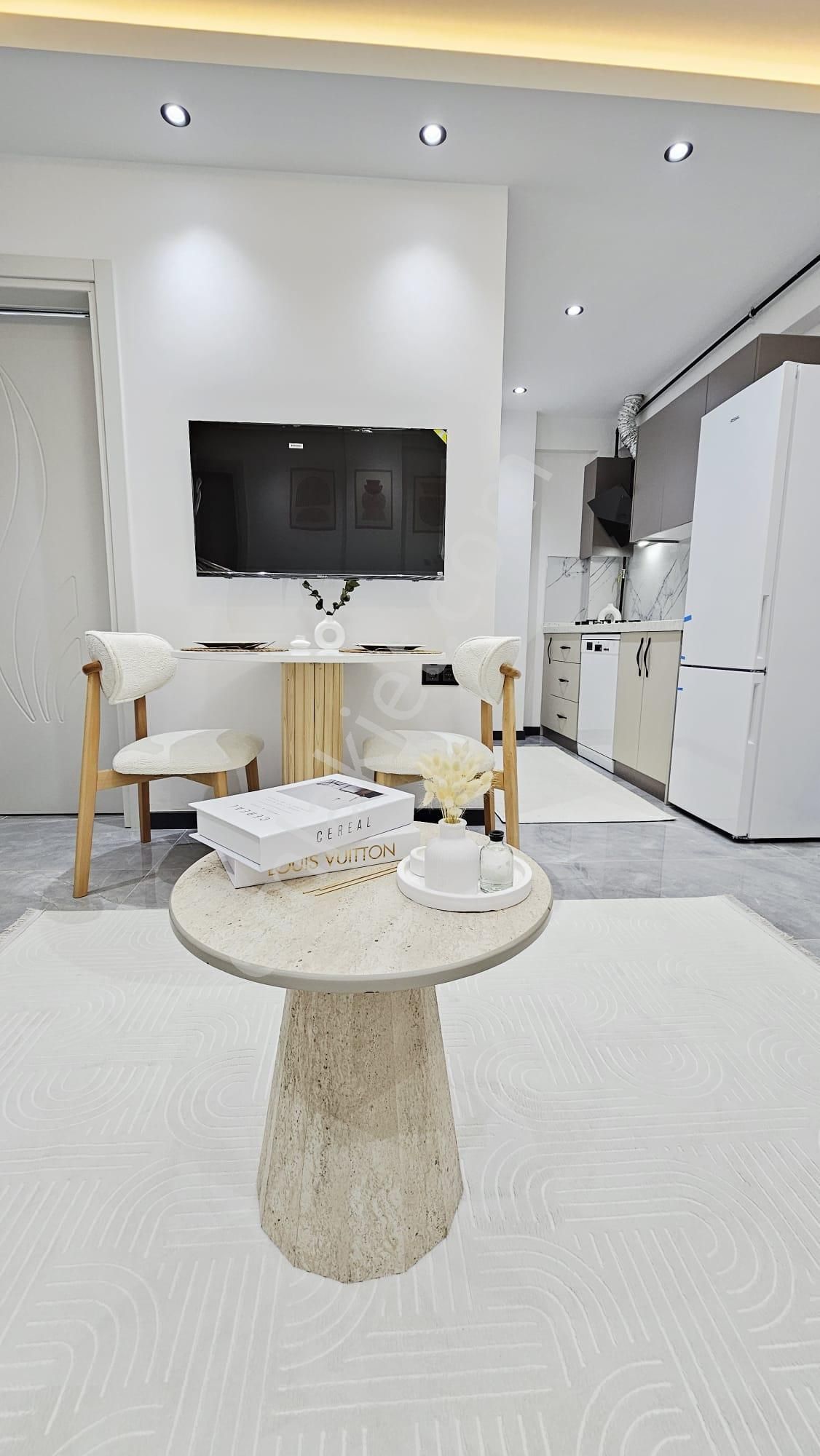 Karahasanlıda Sıfır 1+1 Kiralık Lüks Full Eşyalı Apart - Görsel 2