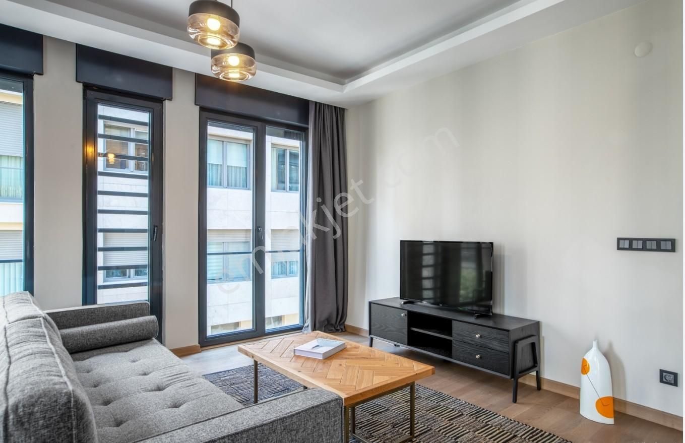 Caddebostan Şerafettin Sk'da Yeni Binada Full Eşyalı Kiralık 3+1 - Görsel 9