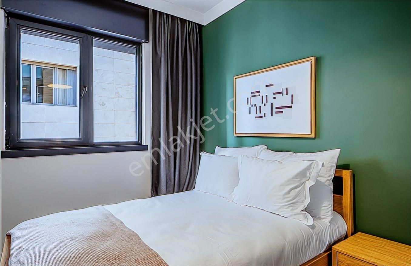 Caddebostan Şerafettin Sk'da Yeni Binada Full Eşyalı Kiralık 3+1 - Görsel 5