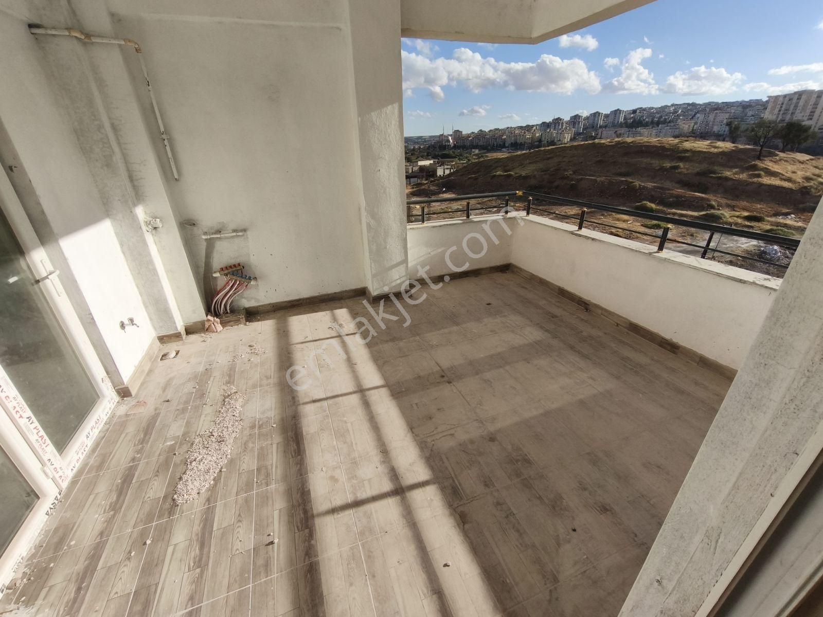 Seyran Emlaktan Satılık Sıfır 2+1 Ön Cephe Daire - Görsel 20