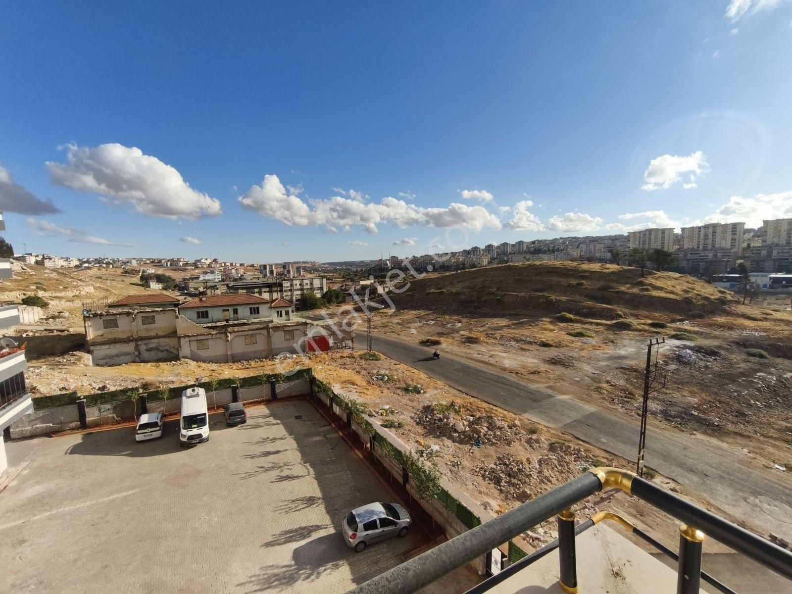 Seyran Emlaktan Satılık Sıfır 2+1 Ön Cephe Daire - Görsel 2