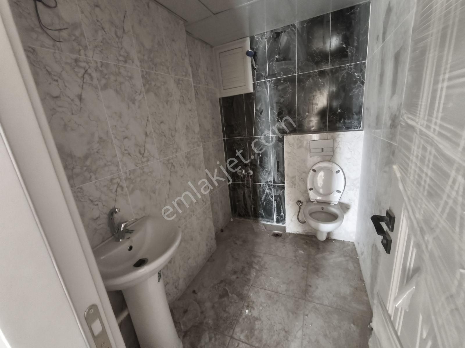 Seyran Emlaktan Satılık Sıfır 2+1 Ön Cephe Daire - Görsel 15