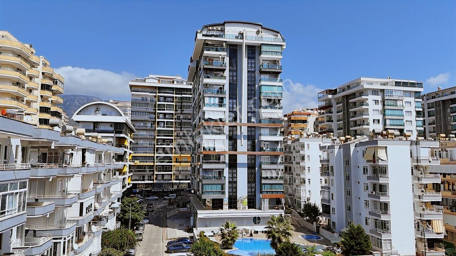 Mahmutlar'da Sahile 500 M Mesafede Eşyalı Daire | Tekce - Görsel 6